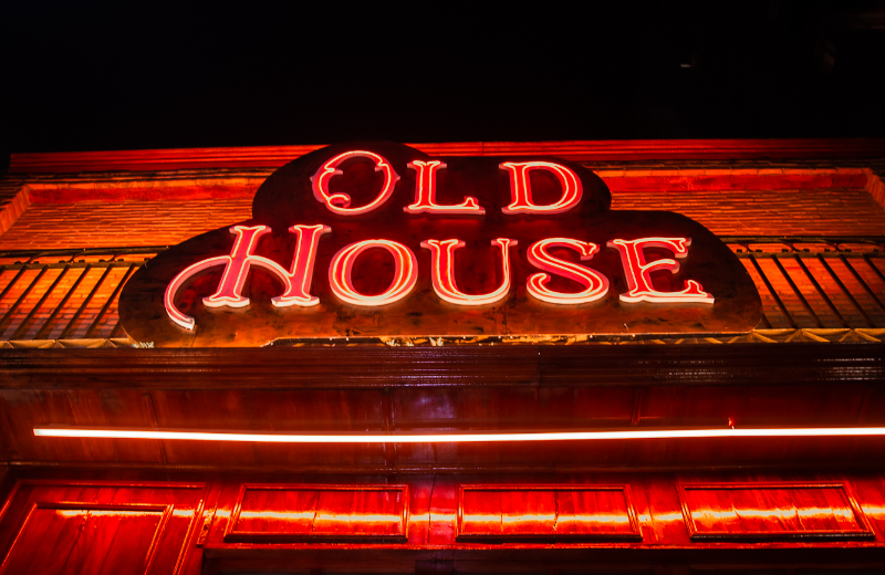 Old House: um restaurante que remete aos anos 20