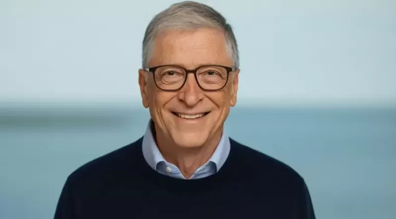 Bill Gates revela 5 livros imperdíveis para ler nas férias de fim de ano 