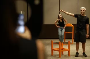 Museu das Ilusões encanta público com novas experiências interativas em Belém