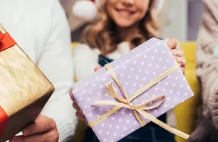 Presentes de Dia dos Namorados para quem ama moda