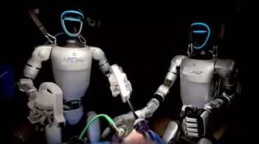 Robôs humanoides realizam cirurgia em paciente vivo pela primeira vez; veja vídeo
