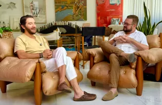 Liv Cast 'Atlas Particular' revela a coleção de Fabio Szwarcwald, no Rio de Janeiro; assista o 1º episódio